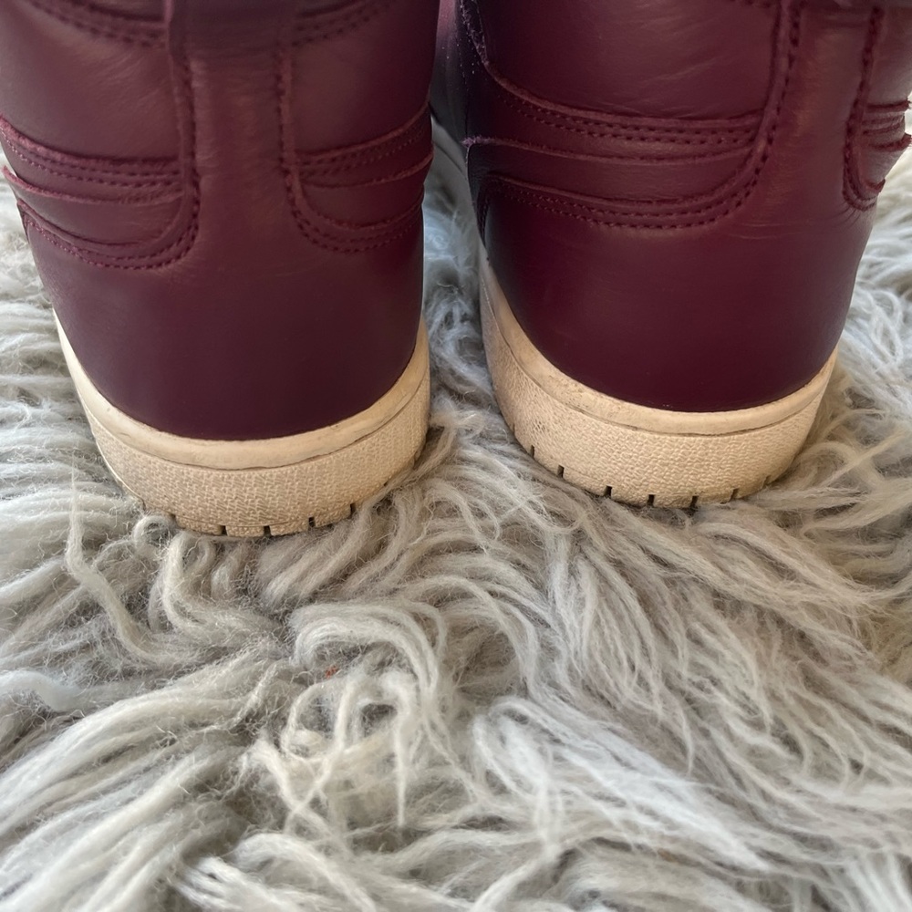 Sz 7 ❤️ Nike Air Jordan 1 Retro — High Zip — Bordeaux — excellent - Picture 9 of 12